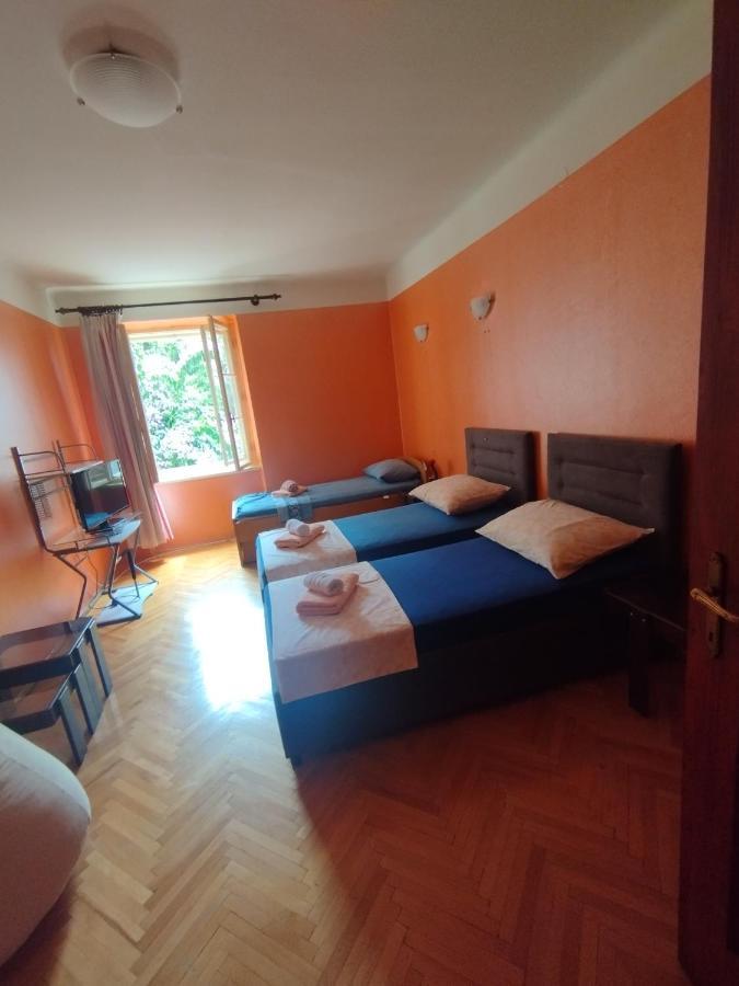 Bugenvilija Apartment Split Eksteriør billede